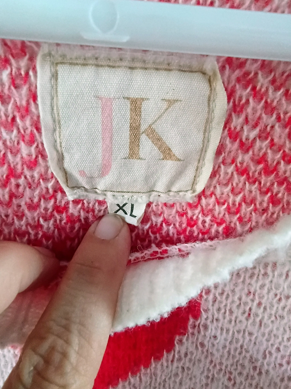 JK XL Pink Heart Sweater Rhinestone Valentine Coquette Fuzzy Knit Pullover Top - Picture 4 of 9